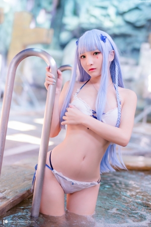 Coser-Fantasy-Factory-Swimsuit-09