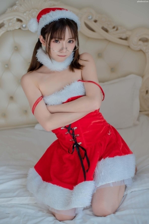 Coser-Kitaro-绮太郎-Christmas-cute-girl-01