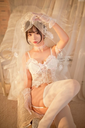 Coser-yuuhui玉汇-Pure-white-flower-wedding-23