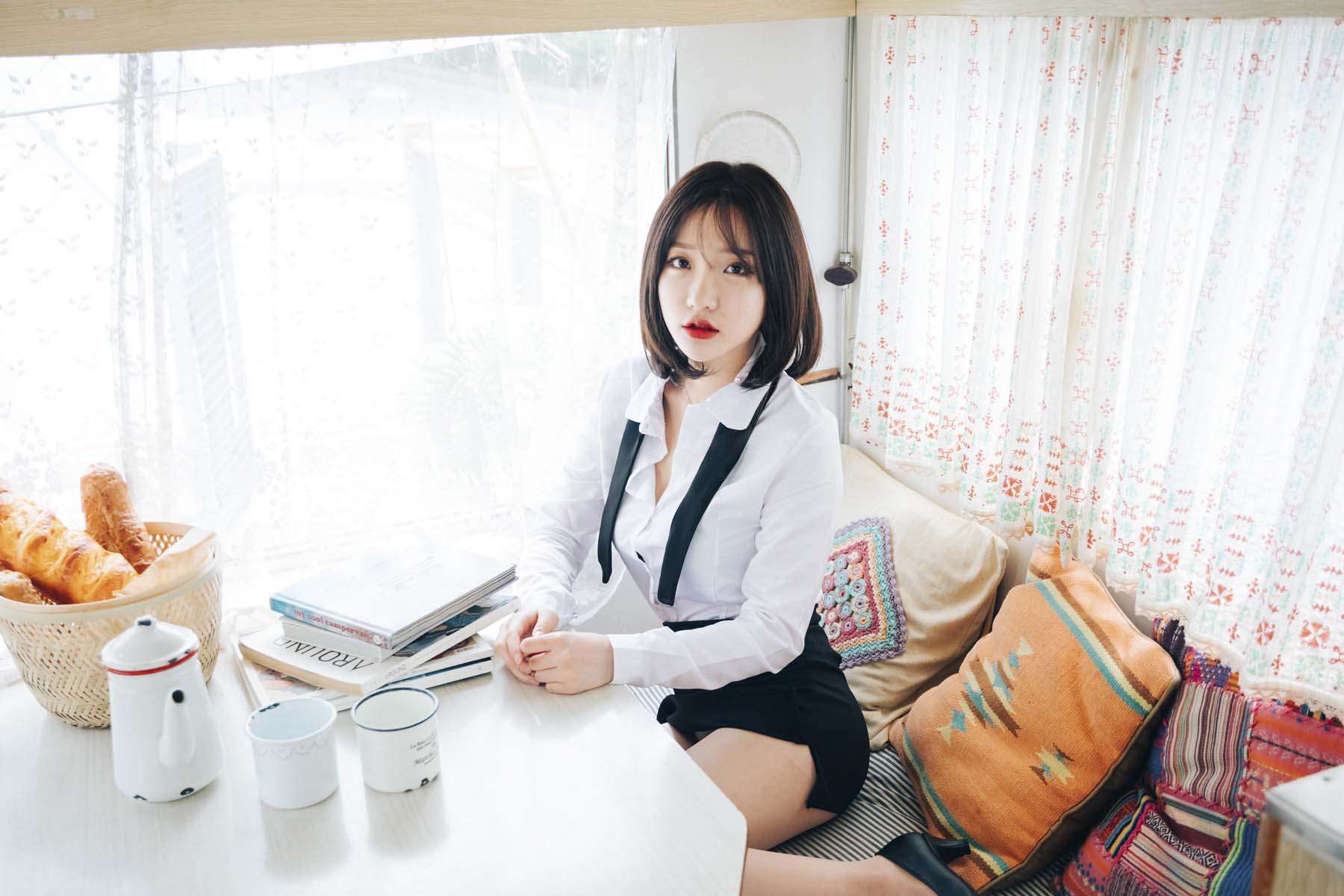 [Loozy] Officegirls Vacation Vol.2 - Son Ye-Eun (손예은)